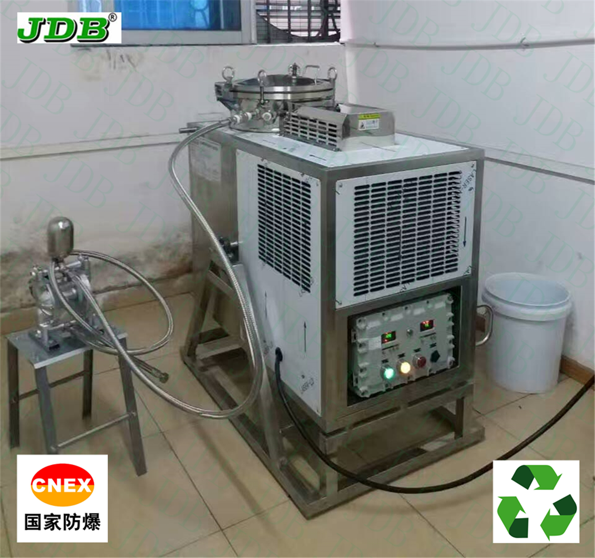 JDB溶剂回收机使用电加热导热油原理及特点